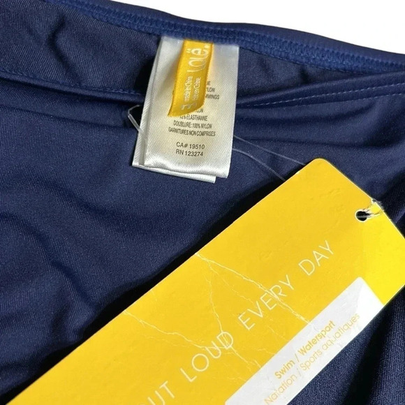 LOLE bottom bathing suit . Women medium. Pleats  , metal logo , NWT , older tags - Picture 9 of 10